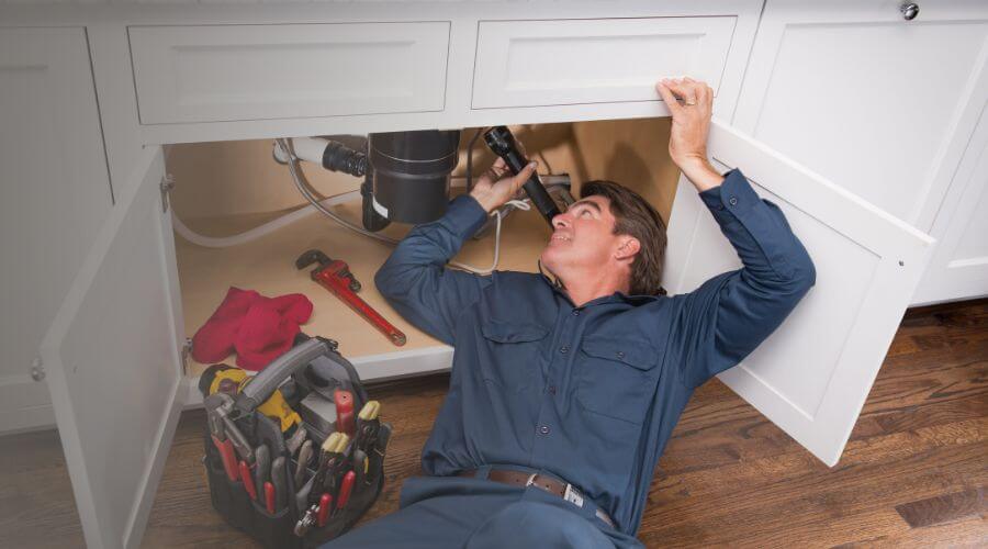 Local water heater installation in Whitsett, TX